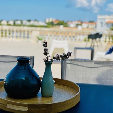 Appartement Avec Vue Mer A Pontaillac Роаян Екстериор снимка